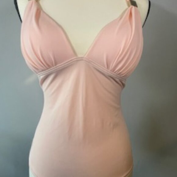 Victoria's Secret Push-Up Tankini Top (top only, bottoms not included)- Size S - Picture 2 of 5